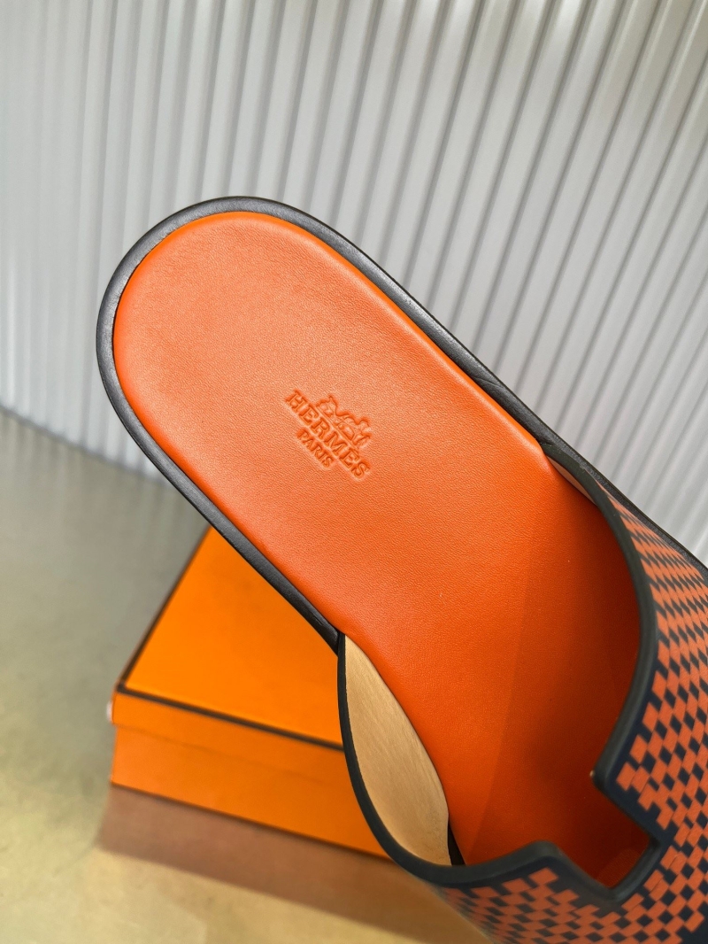 H**me5 slippers